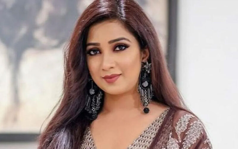 শ্রেয়া ঘোষালের জন্মদিন আজ।